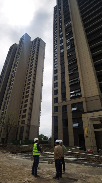 积极落实安全文明措施 打造“安全绿色”工地